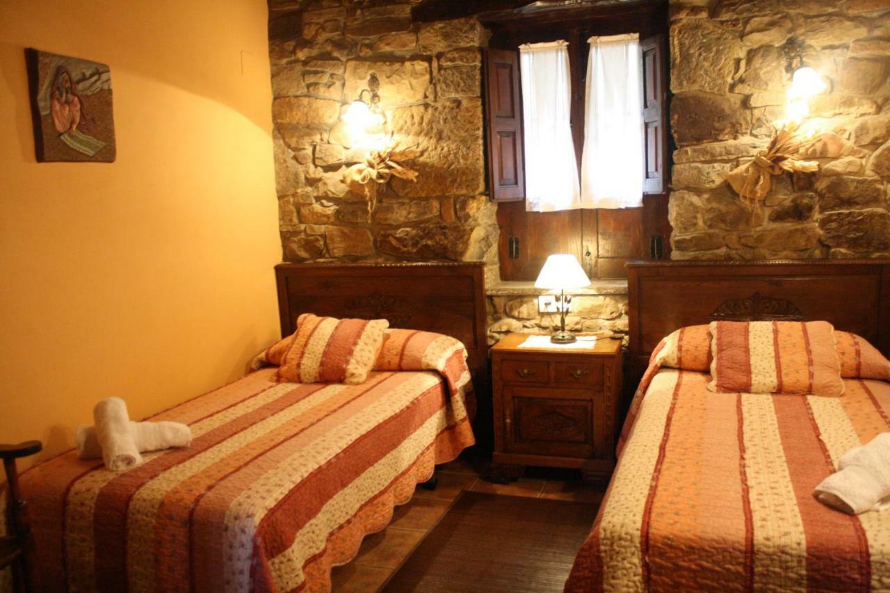 Casa Rural La Xiarapina Serrapio Ngoại thất bức ảnh